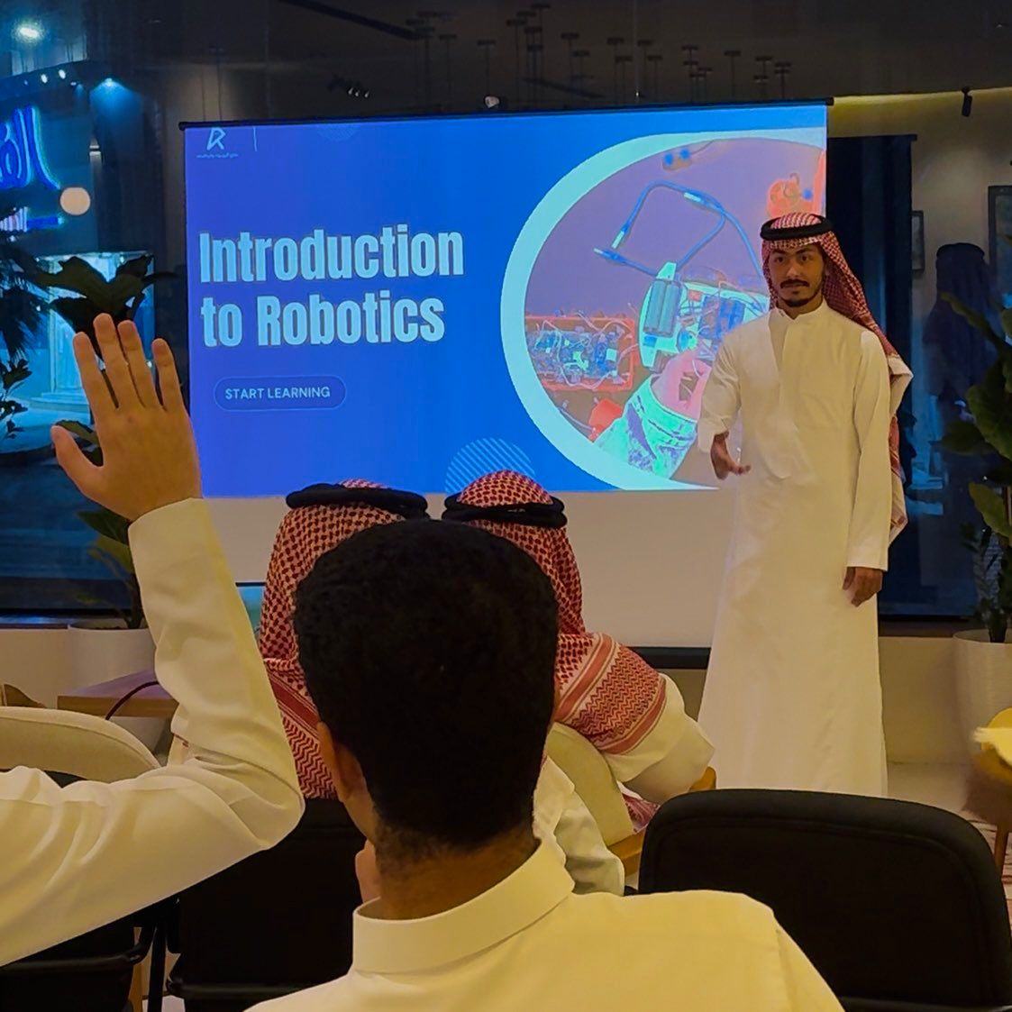 ورشة بوصلة المستقبل في مجال الروبوتات